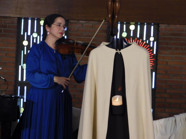 PRESTRENO en elCentro Materno Infantil "Ave María" de Santa Marta de Tormes