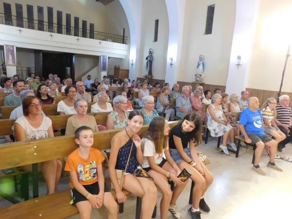El día en que el cielo se oscureció en Campillo de Azaba y la iglesia se llenó de luz